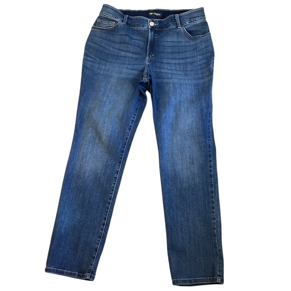 Lee Plus Size Regular Fit Straight Leg Mid Rise Flex Motion Jeans Medium Wash - Picture 1 of 12